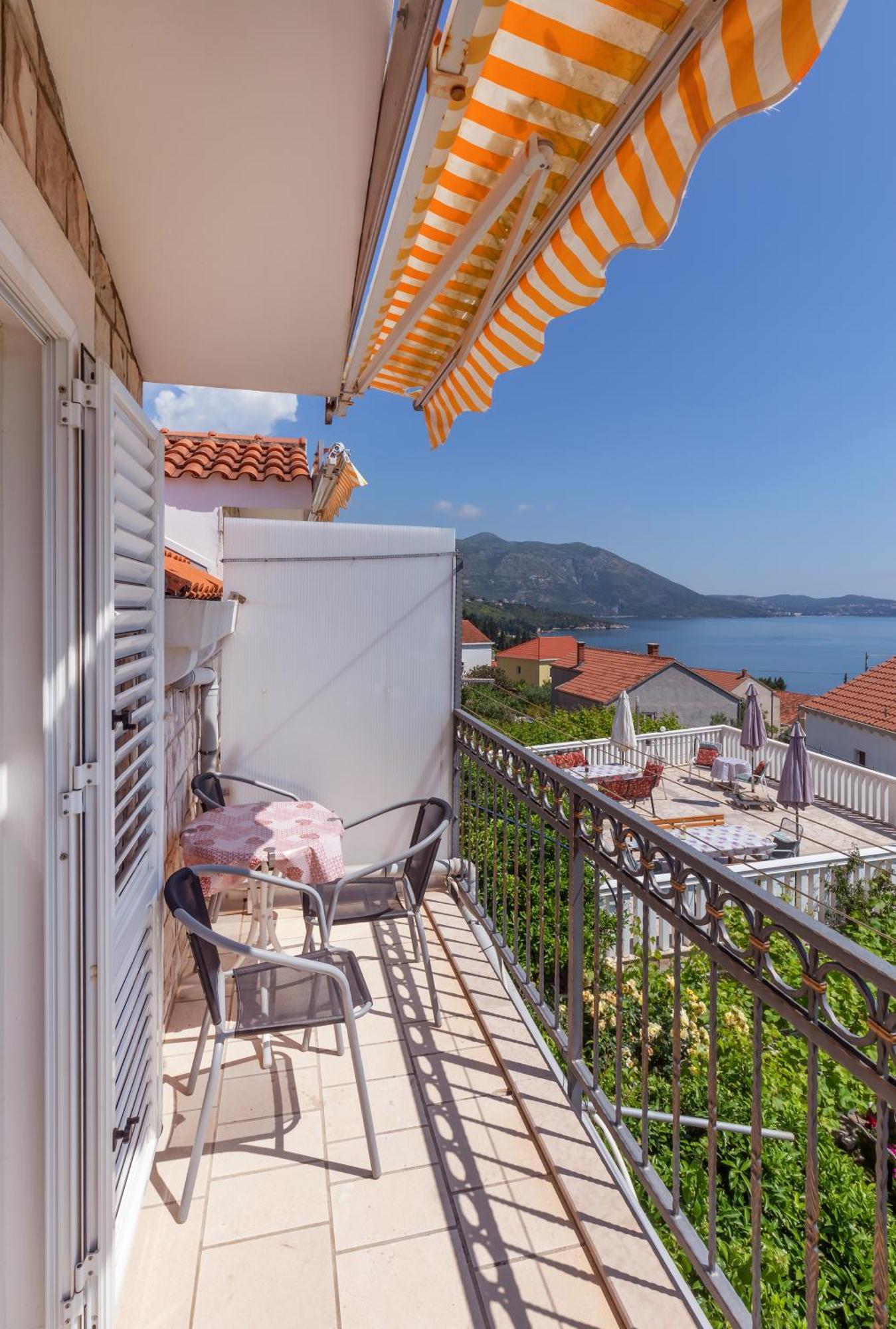 Apartmani Galic 2 Mlini Exterior photo