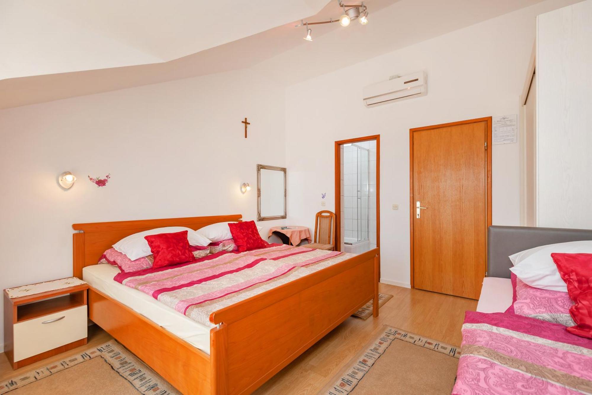 Apartmani Galic 2 Mlini Exterior photo