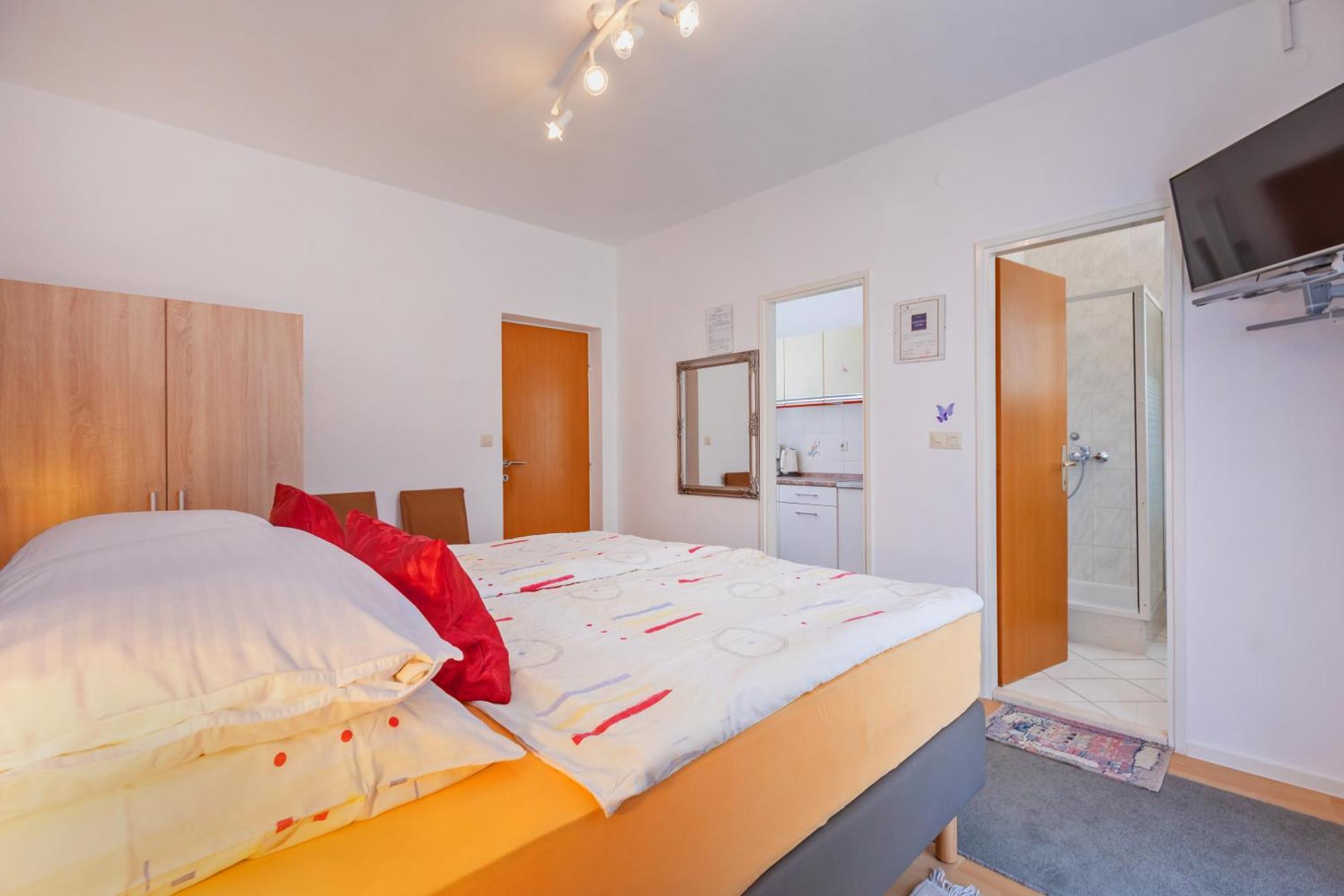 Apartmani Galic 2 Mlini Exterior photo